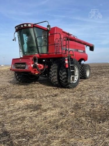 2010 Case Ih 6088 Combine For Sale In Carthage, Illinois 62321 ( Comb
