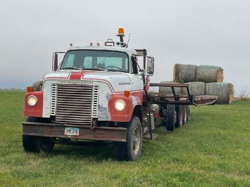 1976 Craven 14'x41' Stack Mover Mounted To A 1974 International ( Mow
