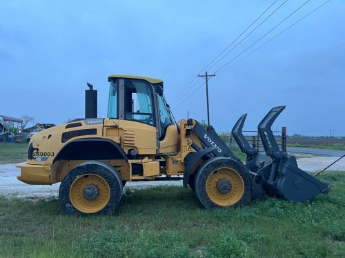 2010 Volvo L45f Loader For Sale In Brownsville, Texas 78520 ( Hay And