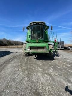 John Deere 9550 Combine For Sale In Millsboro, Delaware 19966 ( Combi