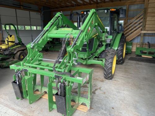 2021 John Deere 5065e Tractor (  )