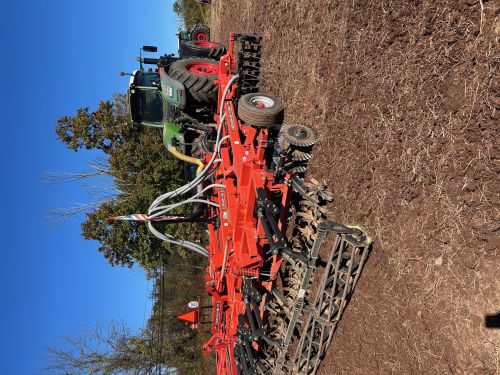 2022 Kuhn Krause 8010-25 Excelerator For Sale – Gilbertville, Penns