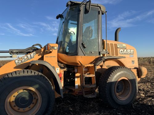 For Sale: 2013 Case 521f Payloader – Ready To Work! ( Miscellaneous