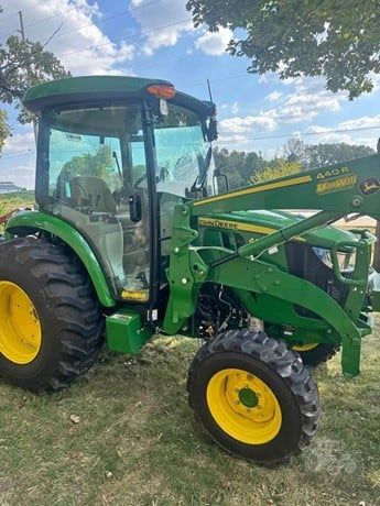 2024 John Deere 4052r Tractor – For Sale ( Tractors - John Deere )
