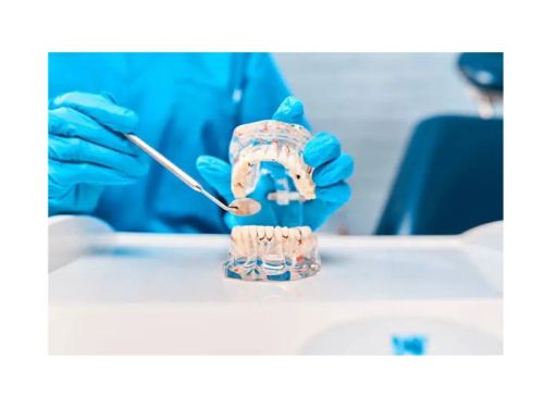 Get Strong, Natural-looking Crowns & Bridges In Brampton | Dentistry 