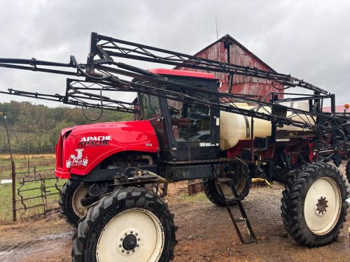 For Sale: 2004 Apache 850 Sprayer – California, Mo 65018 ( Sprayers