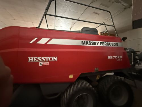 2022 Massey Ferguson 2270 Xd 3x4 Large Square Baler ( Bale Handling )