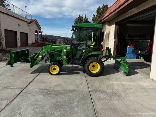 2017 John Deere 2038r Tractor ( Tractors - John Deere )