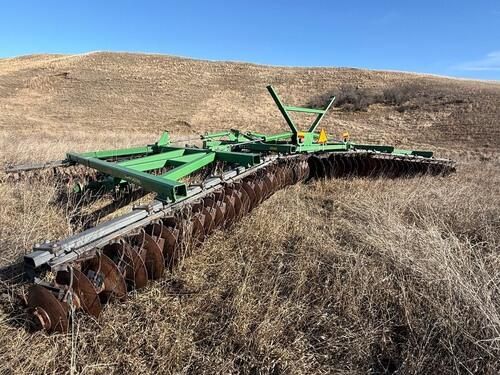 John Deere Rock Disc ( Hay And Forage )