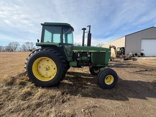 John Deere 4440 Tractor For Sale In Morristown, South Dakota 57645 ( 