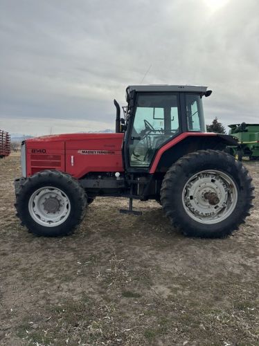 Massey Ferguson 8140 Tractor ( Tractors - Other )