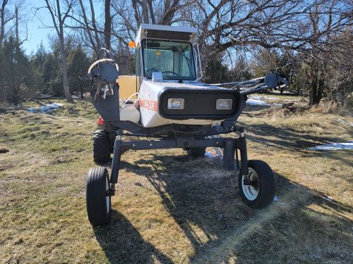 Melroe 220 Spray Coupe – For Sale In Isabelle, Sd 57633 ( Farm Equi