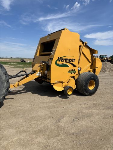 2014 Vermeer 605sm Baler For Sale In Lakota, North Dakota 58344 (  )